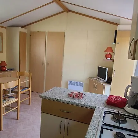 Camping Mobil-home Gorges Du Verdon De Croix Poney *